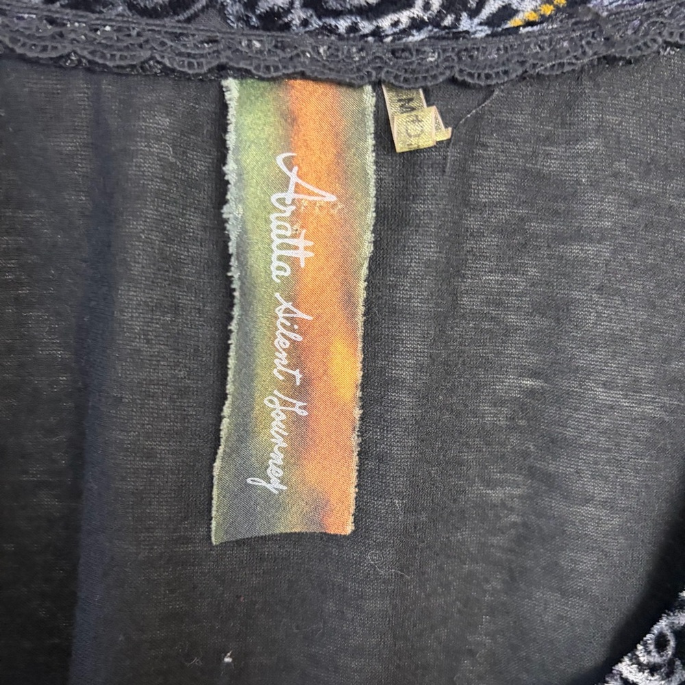 Anthropologie Black Long Sleeve Top with Floral heavy Embroidery vneck sz S - Picture 5 of 9